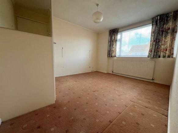 Bedroom 2.jpg
