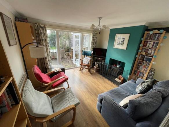 Living Room.jpg