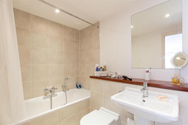 4 Buckswood Grange-52.jpg
