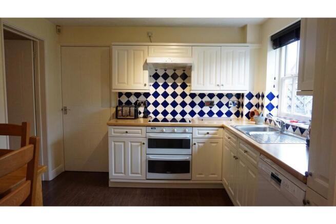 Kitchen / Breakfast