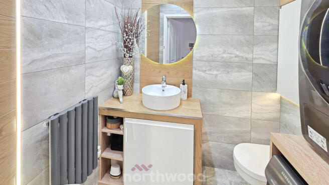 3 bed Town House for sale Image 10