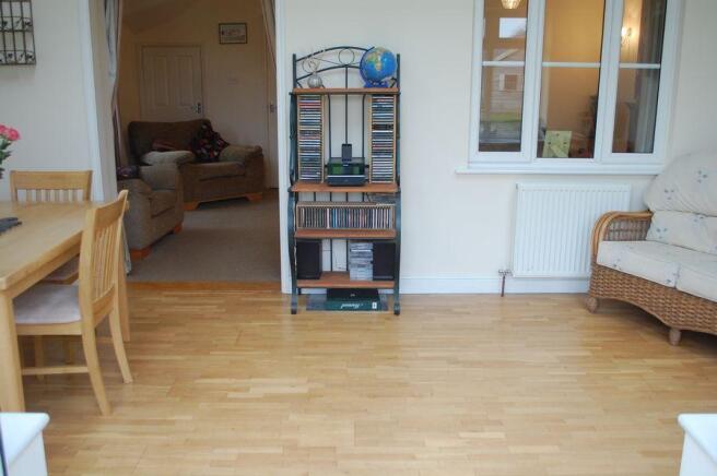 GARDEN ROOM