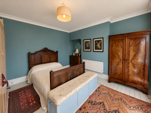 3 bed Semi-Detached for sale Image 8