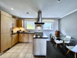 Flat 39, 29 Stepney Court, New England Street, Brighton BN1 4GQ