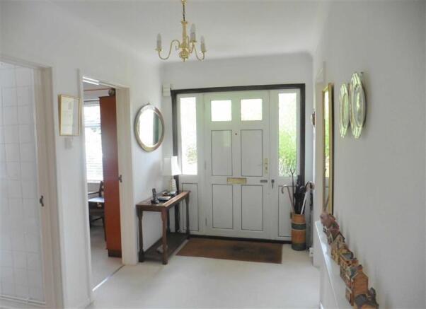 Photo 3