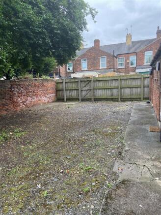 Back Garden 1.1.JPG