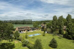 Oak Lodge, West End Road, Waltham St Lawrence, Reading RG10 0NL