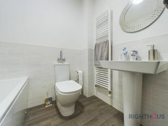 Family bathroom