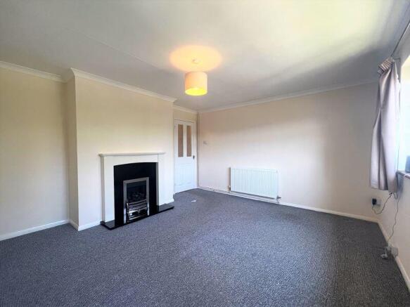 9 Cumberford Close, Bloxham photo 4