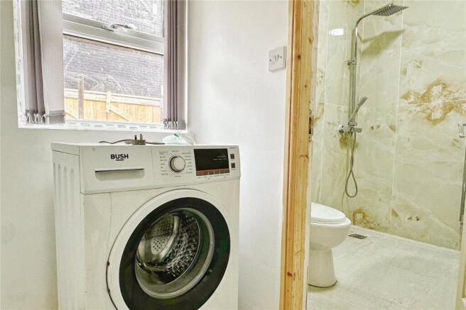 Utility/Shower Room