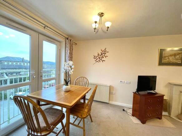 1 bed Apartment for sale Image 6