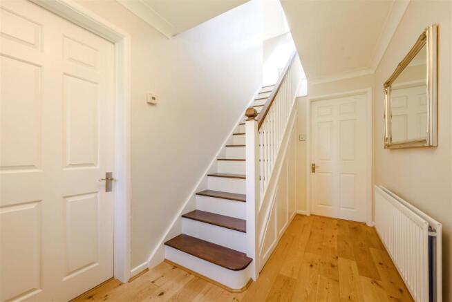 8513326-interior09.jpg