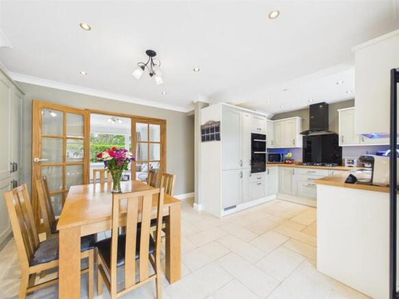 Breakfast Kitchen