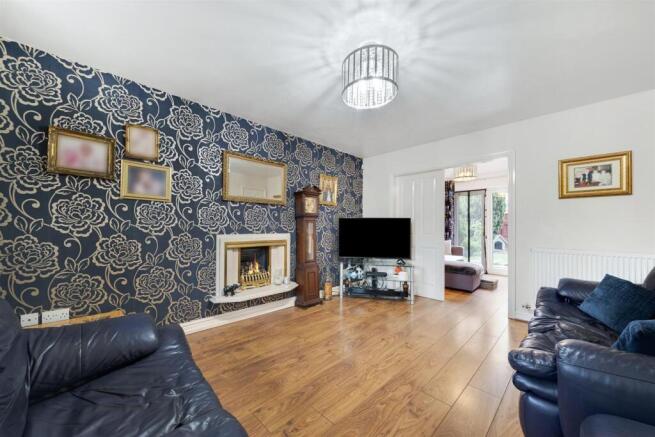 16 SMITHFORD WALK-4.jpg