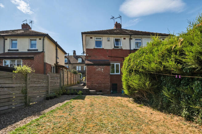 2 bed Semi-Detached for sale Image 10