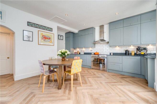 4 bed End of Terrace for sale Image 7