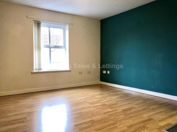 Sabroan Heights, Lincoln photo 3
