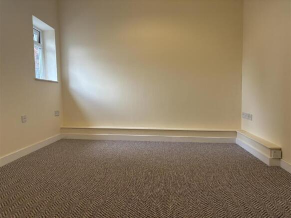 1 bed Flat to rent Image 5