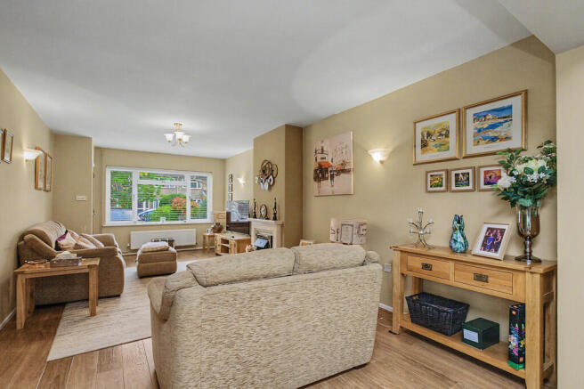 Living Room - Ang...