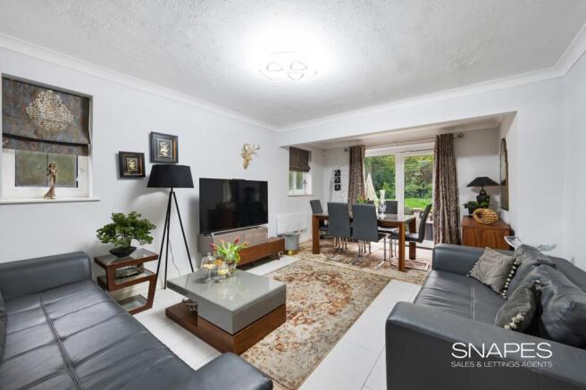 Lounge | Dining Room