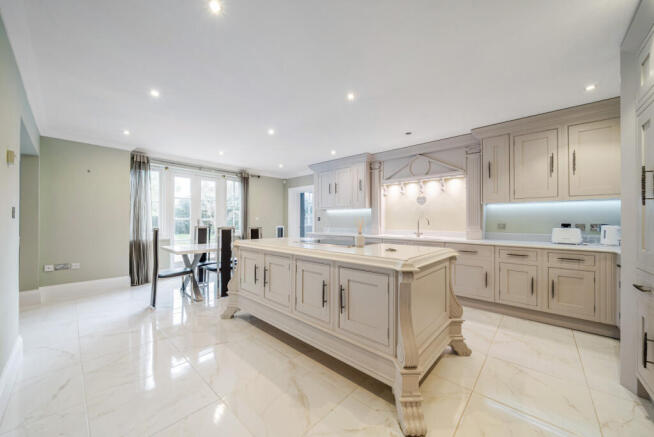 1449567-14-69e636...