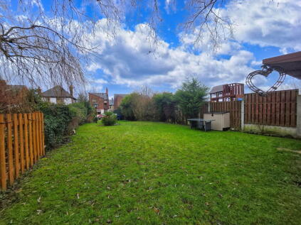 Hough Lane, Wombwell, Barnsley, S73 0EG