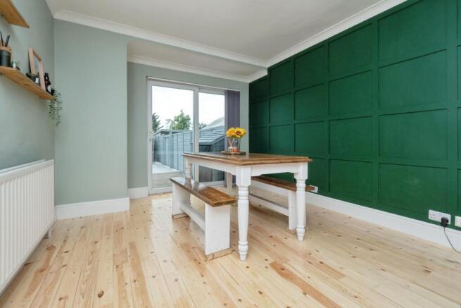 3 bed Terraced for sale Image 6