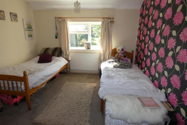Bed 2.JPG