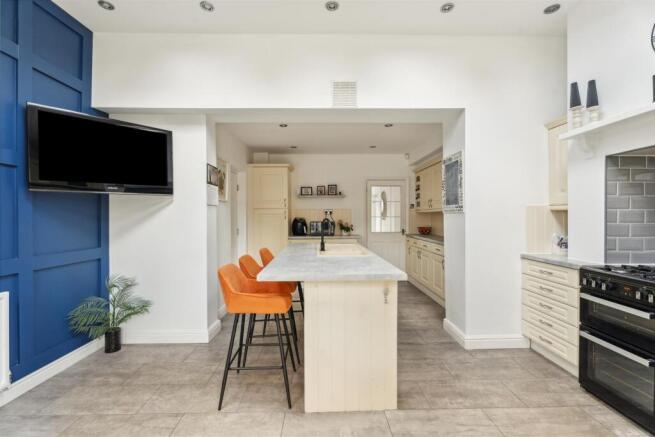 52 Ollerton Road_8.jpg