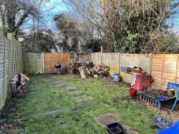 75 Melford Way, Felixstowe, IP11 2UH, UK photo 4