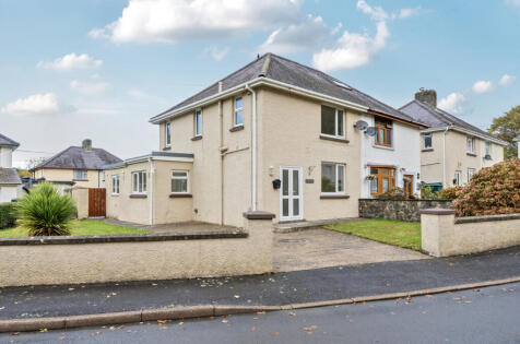 Maes Isfryn, Llanfarian, Aberystwyth, Ceredigion, SY23