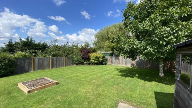 19 Callow - garden.jpeg