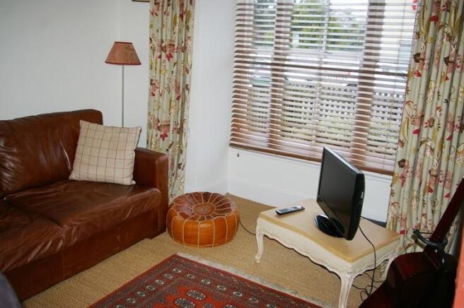 SITTING ROOM