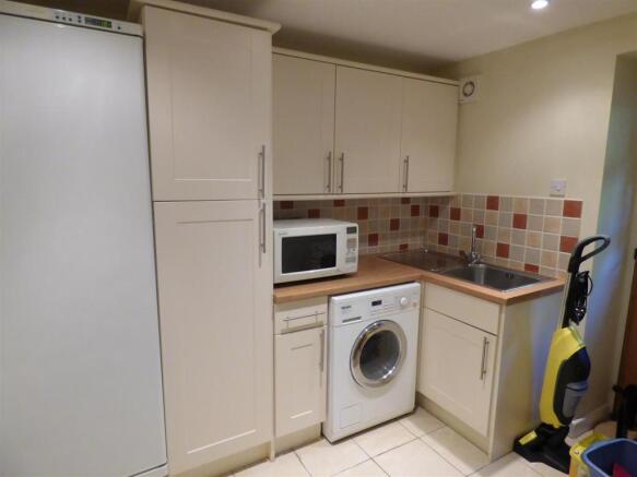 Utility Room.JPG