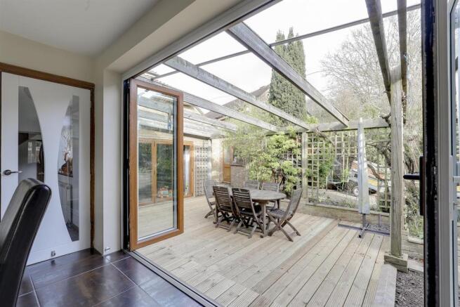 Bi-Folds Deck.jpg