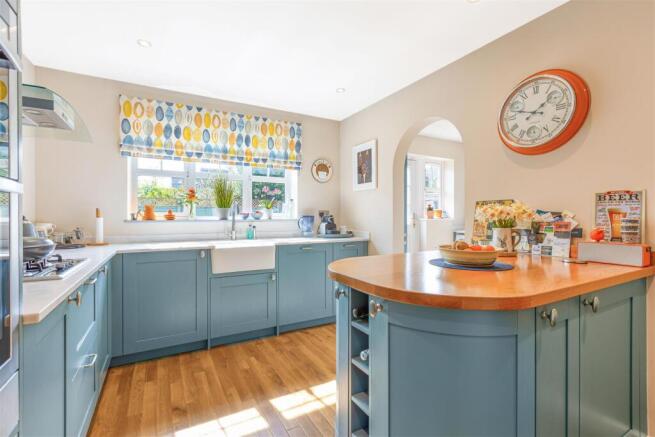 Kitchen/Breakfast Room