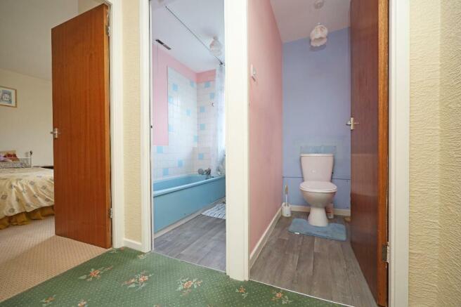 Photo 10