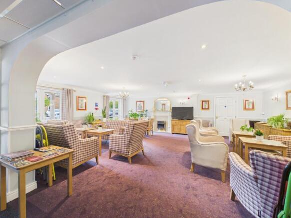2 bed Apartment for sale Image 9