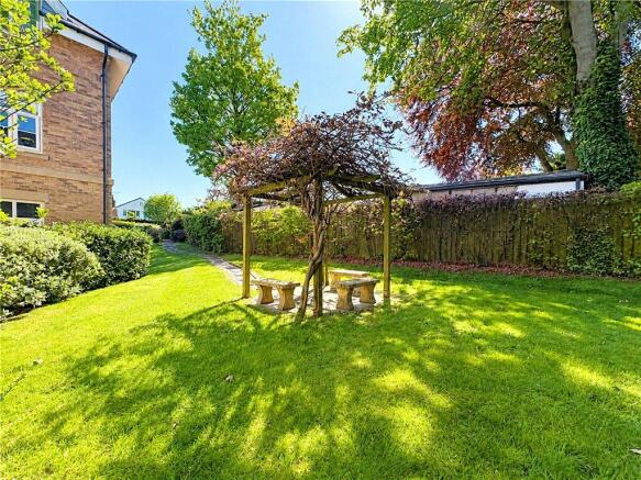 1 bed Apartment for sale Image 12