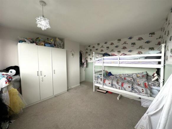 Bedroom One 679