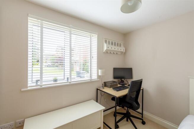 8471754-interior12v2.jpg