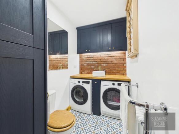 CAM05192G0-PR0250-STILL012