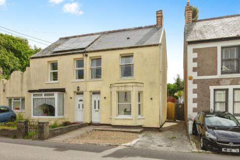 Roche Road, Bugle, St. Austell, Cornwall, PL26