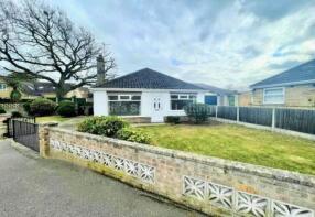 9, Robertson Road, North Hykeham, Lincoln LN6 8NN