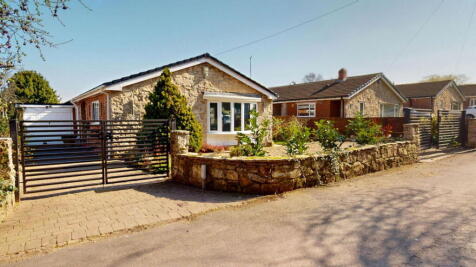School Walk, Old Edlington, DN12