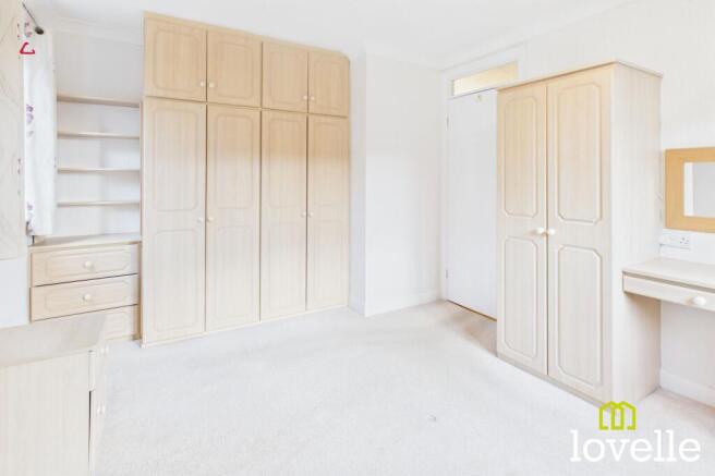 2 bed Flat for sale Image 9
