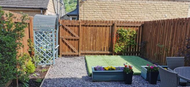 Rear garden.JPG