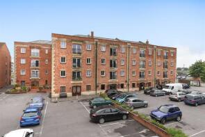 Flat 15, Admirals Court, Anson Way, Bridgwater TA6 3EX