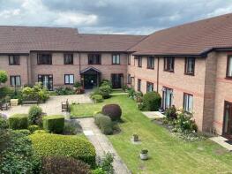33, Oulton Court, Grappenhall And Thelwall, Warrington WA4 2NT