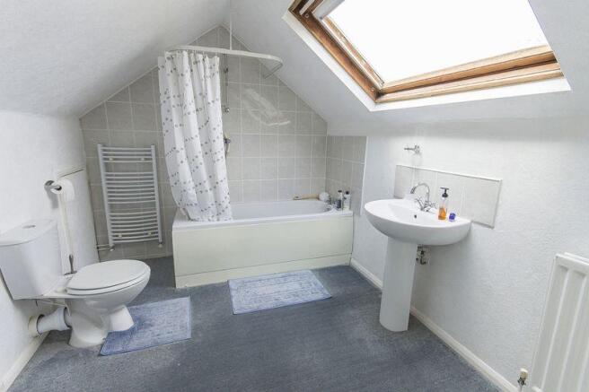 Master En-Suite